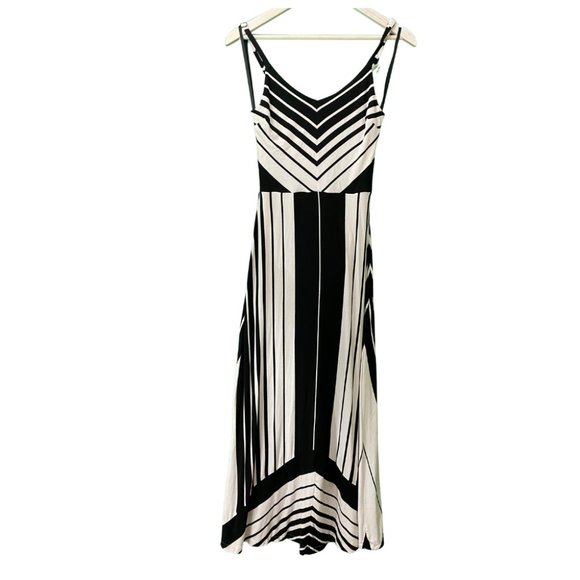 Bebe Black and White Striped Maxi Dress Size XSmall - Picture 1 of 4
